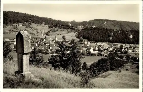 Ak Fridingen an der Donau in Baden Württemberg, Ortsansicht mit Ruine Kallenberg