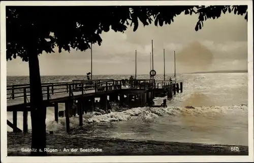 Ak Sassnitz auf Rügen, Seebrücke