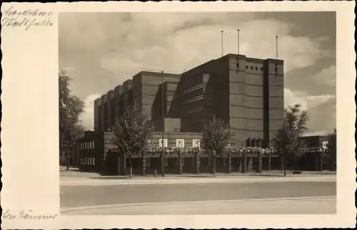 Foto Ak Magdeburg an der Elbe, Stadthalle
