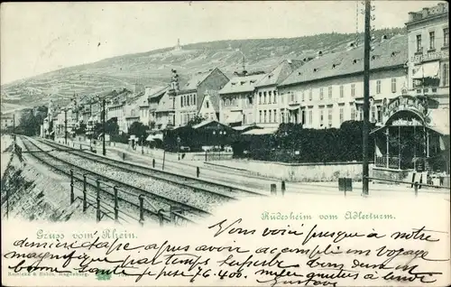 Ak Rüdesheim am Rhein, Stadtansicht, Bahnschienen