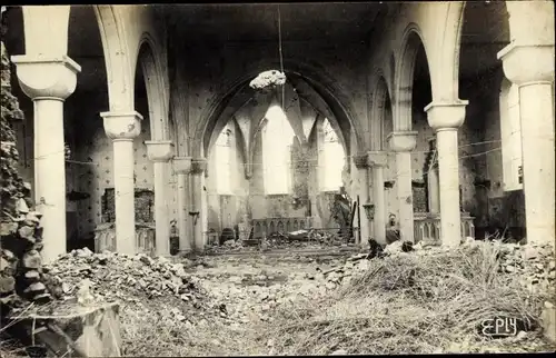 Foto Ak Kriegsschauplatz, Kirchen, I WK