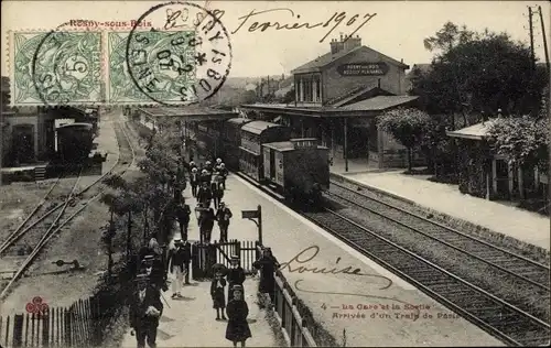 Ak Rosny sous Bois Seine Saint Denis, The Station, Innenraum