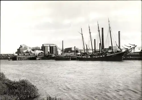 Ak Itzehoe in Holstein, Stör beim Zementwerk Alsen