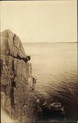 Foto Ak USA ?, Küste, Felsen