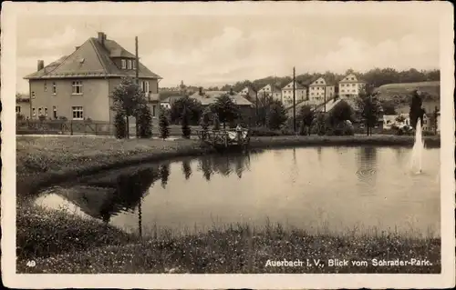 Ak Auerbach im Vogtland, Blick vom Schrader-Park, Fontäne