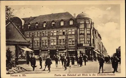 Ak Neuss in Nordrhein Westfalen, Partie am Bahnhof mit Blick in die Krefelder Straße