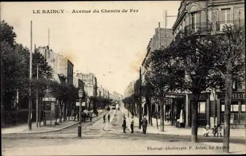 Ak Le Raincy Seine Saint Denis, Avenue du Chemin de Fer