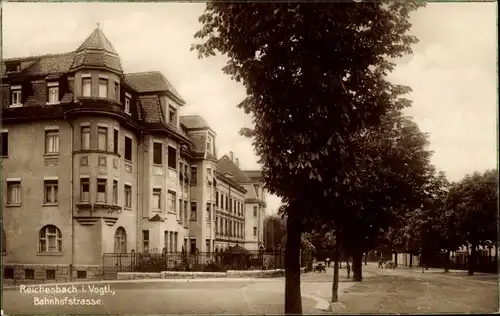 Ak Reichenbach im Vogtland, Bahnhofstraße