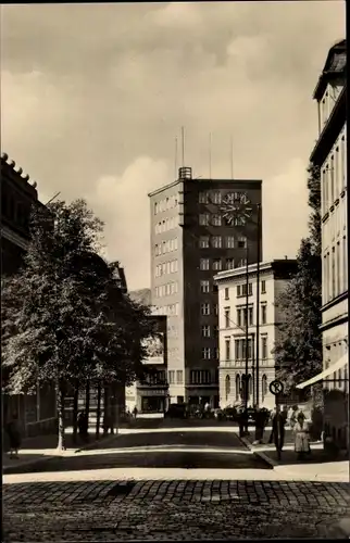 Ak Gera in Thüringen, Hochhaus, Straßenpartie, Turmuhr