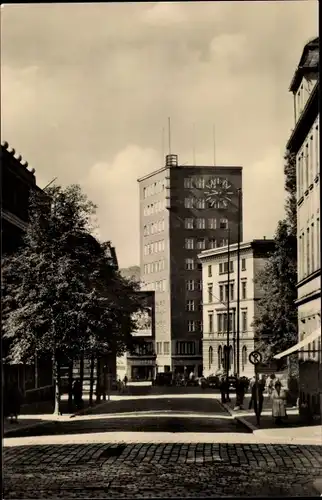 Ak Gera in Thüringen, Hochhaus, Straßenpartie, Turmuhr