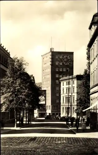 Ak Gera in Thüringen, Hochhaus, Straßenpartie, Turmuhr