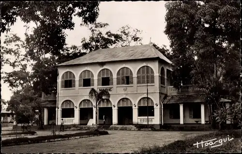 Ak Brazzaville Französisch Kongo, Das Rathaus