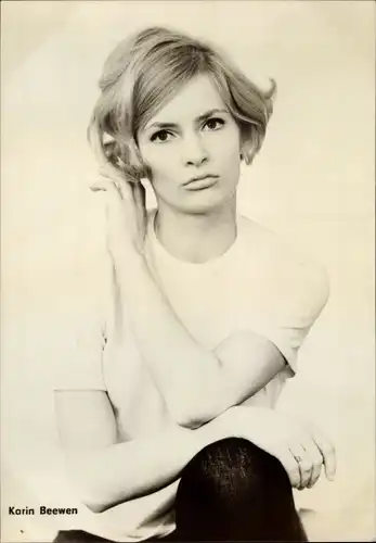 Ak Schauspielerin Karin Beewen, Portrait, Das siebente Jahr, Die Söhne der großen Bärin, DEFA
