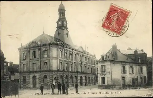 Ak Romilly sur Seine Aube, Place de l'Union, Hotel de Ville