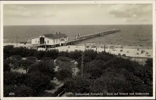 Ak Ostseebad Zinnowitz auf Usedom, Strand und Seebrücke