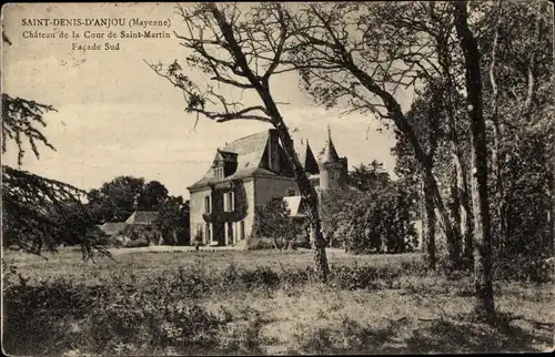 Ak Saint Denis d&#39;Anjou Mayenne, Schloss des Hofes von Saint Martin