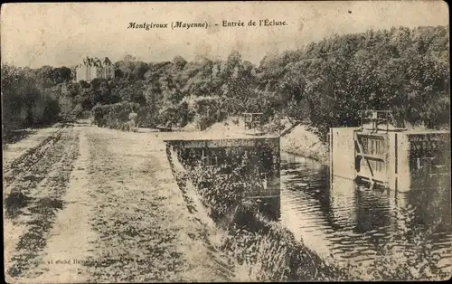 Ak Montgiroux Mayenne, Eingang zur Schleuse