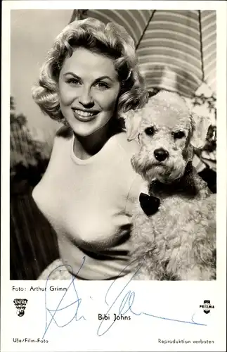 Ak Schauspielerin und Sängerin Bibi Johns, Hund, Portrait, Autogramm