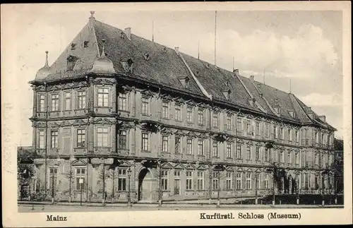 Ak Mainz am Rhein, kurfürstliches Schloss, Museum