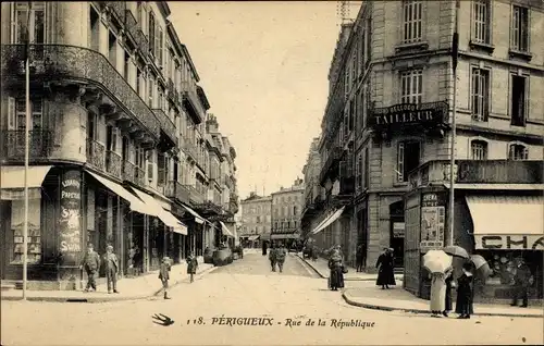 Ak Périgueux Nouvelle-Aquitaine Dordogne, Rue de la Republique