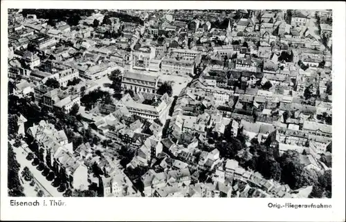 Ak Lutherstadt Eisenach in Thüringen, Fliegeraufnahme der Stadt