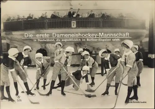 Ak Berlin Schöneberg, Erste Dameneishockey-Mannschaft in Deutschland, Berliner Eispalast