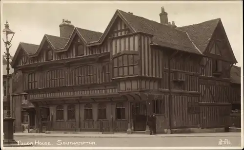 Ak Southampton Hampshire England, Tudor House