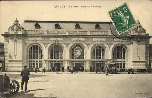 Ak Troyes Aube, La Gare, Le Nouveau Vestibule