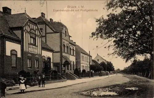 Ak Brück in der Mark, Eisenbahnstraße, Postgebäude