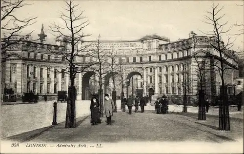 Ak London, Admiralty Arch