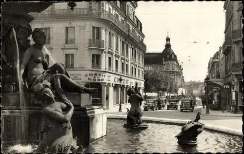 Ak Troyes Aube, Fontaine Argence et Rue de la Republique