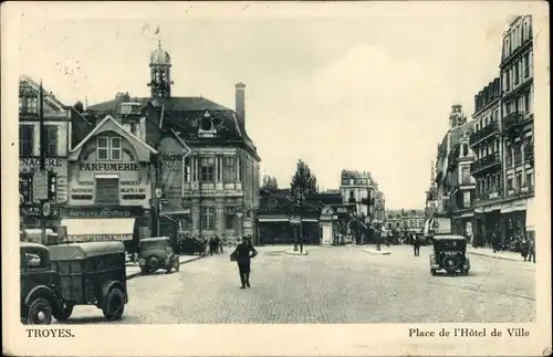 Ak Troyes Aube, Place de l'Hotel de Ville