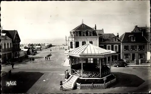 Ak Cayeux sur Mer Somme, Place Courbet, Eingang zum Strand