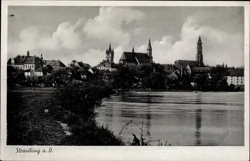 Ak Straubing an der Donau Niederbayern, Blick zum Ort