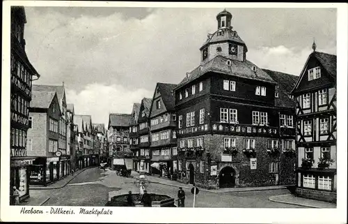 Ak Herborn in Hessen, Dillkreis, Marktplatz