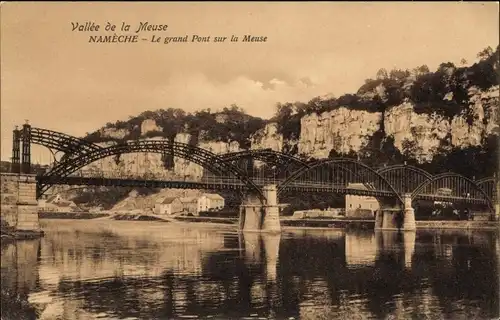 Ak Nameche Wallonien Namur, Le grand Pont sur la Meuse