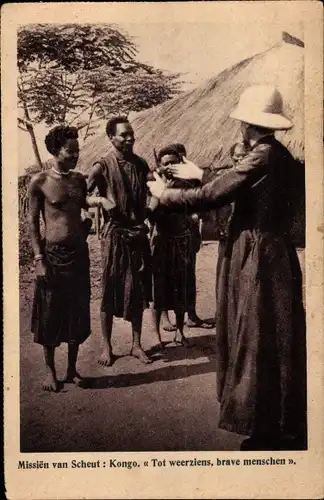 Ak Belgisch Kongo, Mission van Scheut, Missionar spricht zu afrikanischen Dorfbewohnern