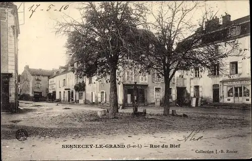 Ak Sennecey le Grand Saône et Loire, Rue du Bief