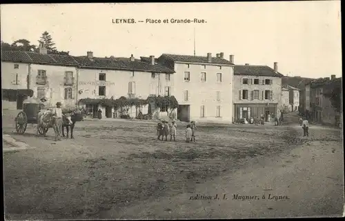 Ak Leynes Saône et Loire, Place, Grande Rue