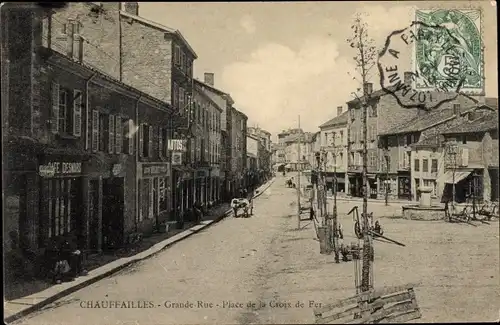 Ak Chauffailles Saône et Loire, Grande Rue, Place de la Croix de Fer