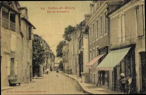Ak Salies de Béarn Pyrenees Atlantiques, Rue du Commerce