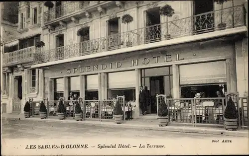 Ak Les Sables d'Olonne Vendée, Splendid Hotel, La Terrasse