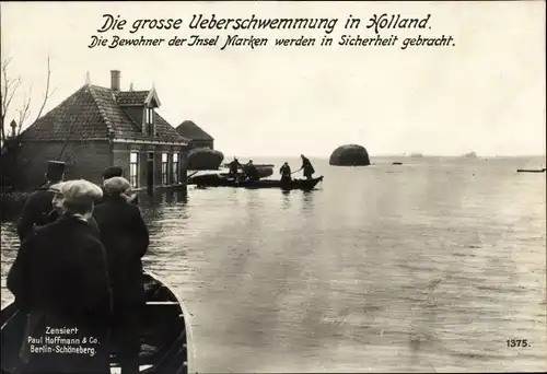 Ak Marken Nordholland Niederlande, Hochwasser, Rettung der Einwohner