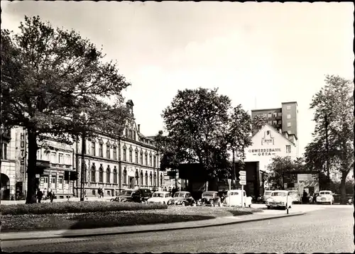 Ak Gera in Thüringen, Post und Hochhaus am Puschkinplatz, Gewerbebank