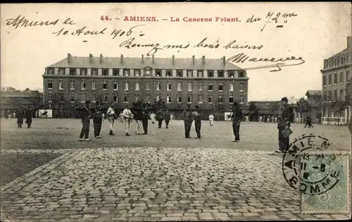 Ak Amiens Somme, La Caserne Friant