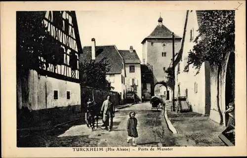 Ak Turckheim Turkheim Alsace Haut Rhin, Porte de Munster