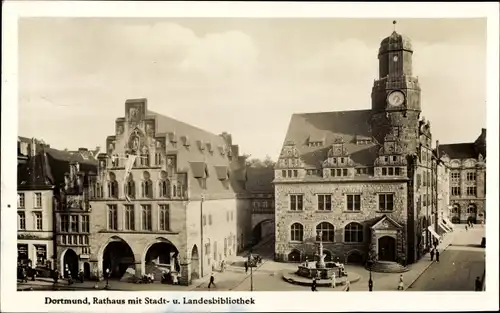 Ak Dortmund im Ruhrgebiet, Rathaus mit Stadt- und Landesbibliothek