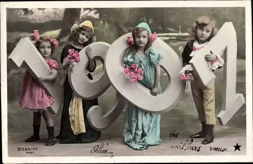Ak Jahreszahl 1907, Kinder-Portrait, Blumen