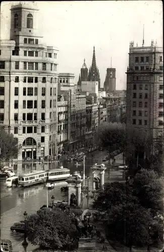 Ak Barcelona Katalonien Spanien, Avenida Puerta del Angel, Straßenbahn