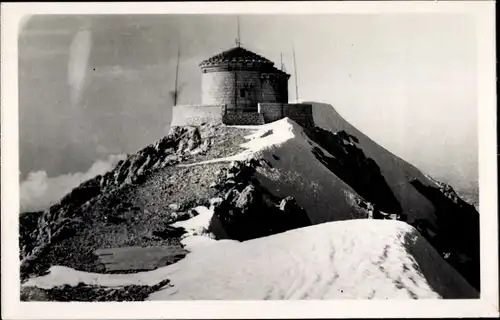 Ak Lovćen Lovtchen Montenegro, Njegosev grob